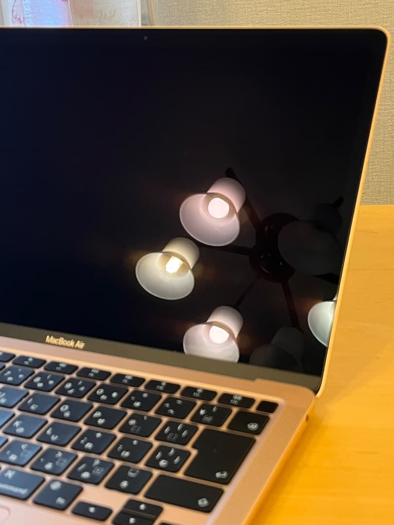 MacBook本体 Apple MacBook Air M1 (2020) 8GB 256GB