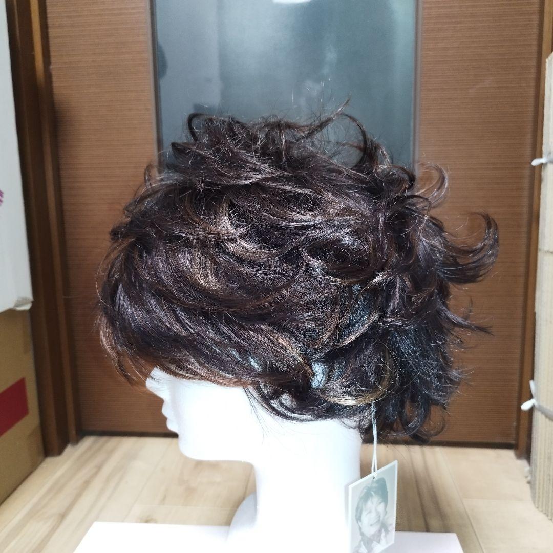 新品　タグ付き　カオリナラターナー　ふんわり上品ショート　S-09