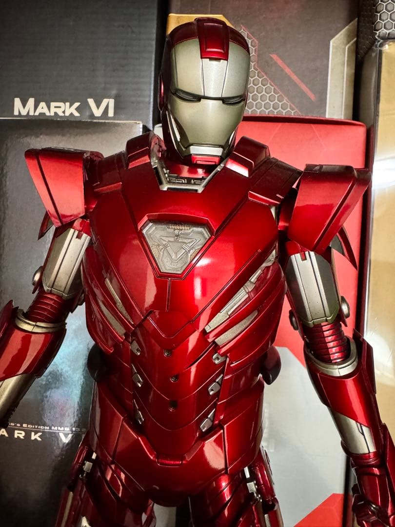 ホットトイズ アイアンマンマーク33シルバーセンチュリオンムービーマスターピース