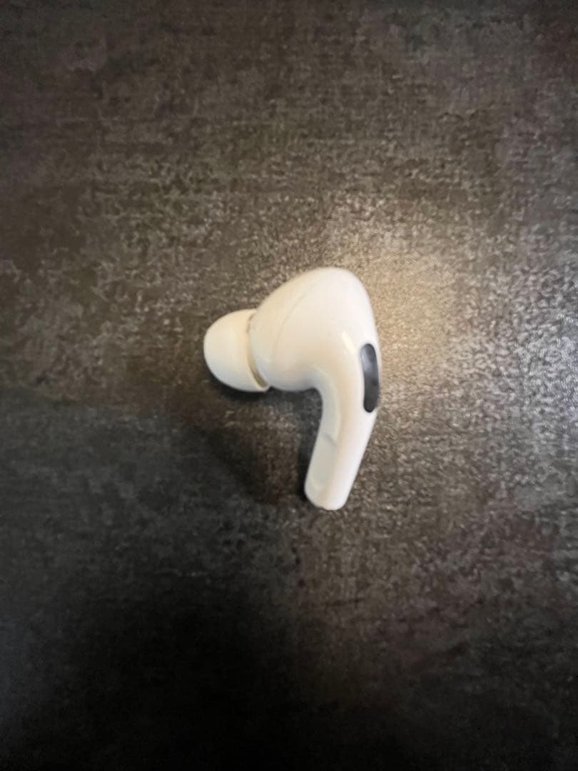 AirPods Pro 第2世代 左耳 充電器　純正品
