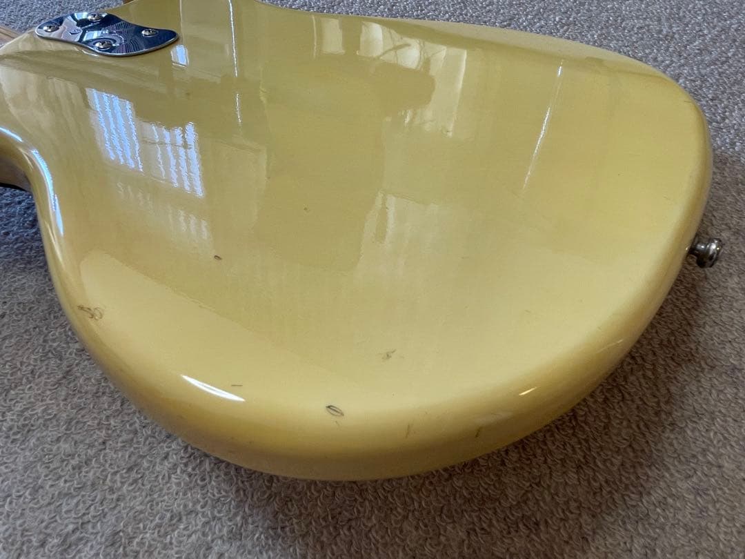 ■モズライト ベンチャーズモデル！訳アリ特価！国産黒雲製 演奏動画あり！