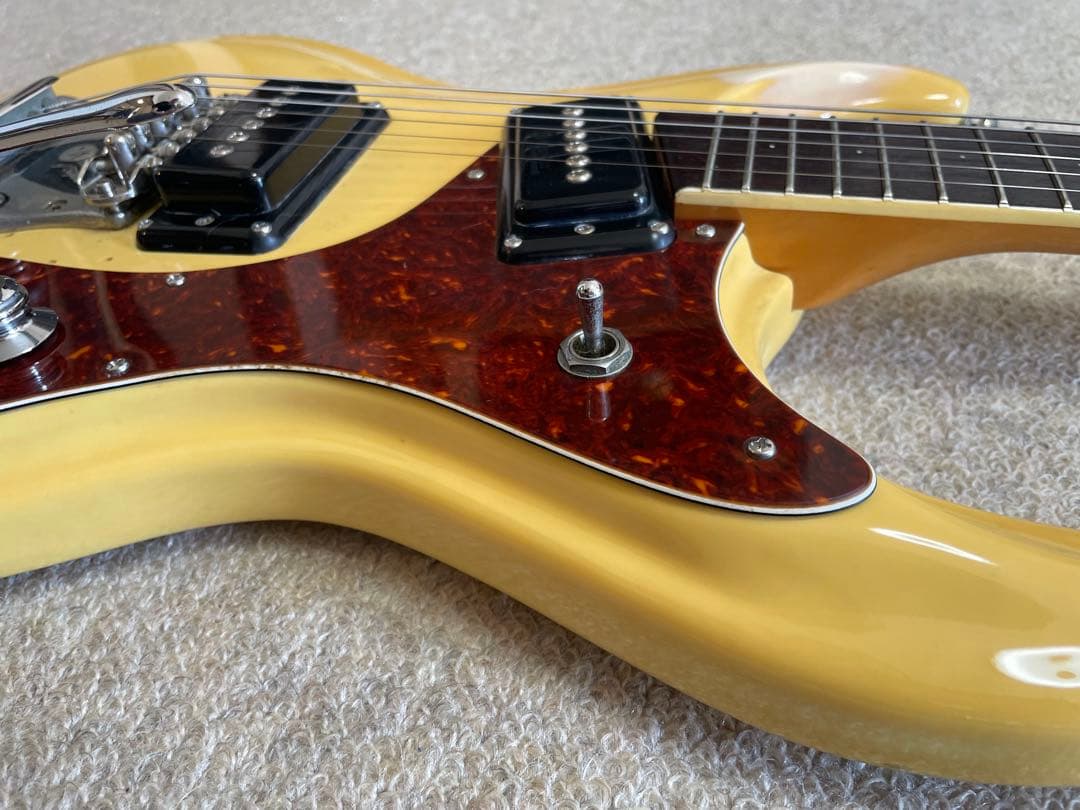 ■モズライト ベンチャーズモデル！訳アリ特価！国産黒雲製 演奏動画あり！