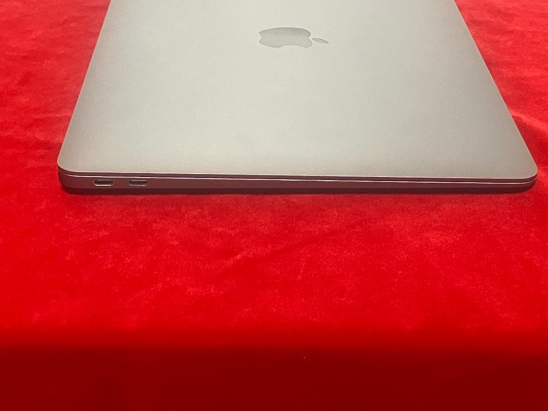 【美品】Apple MacBook Model A2179 EMC 3302