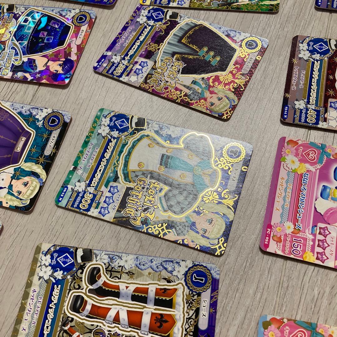 週末限定値下げ‼️カード アイカツ +学生証 合計99枚✨