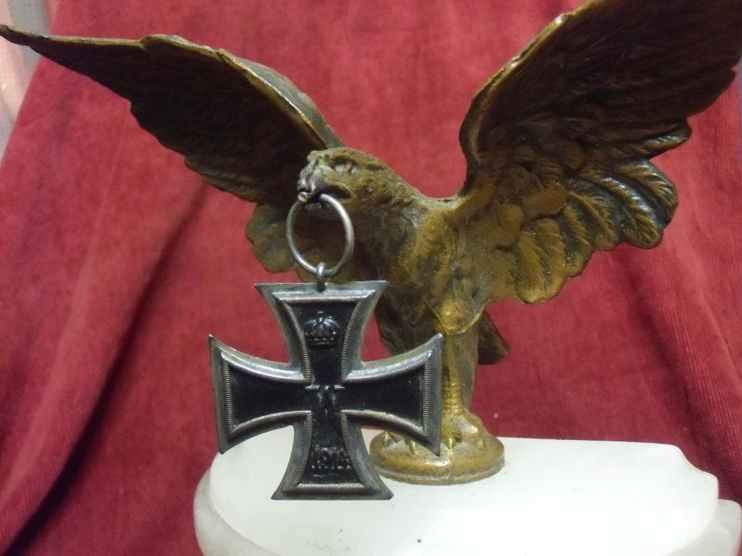 Ｗ帝政ドイツ軍/プロイセン王国＊１９１４鉄十字勲章＊懸垂鷲の置物（実物）