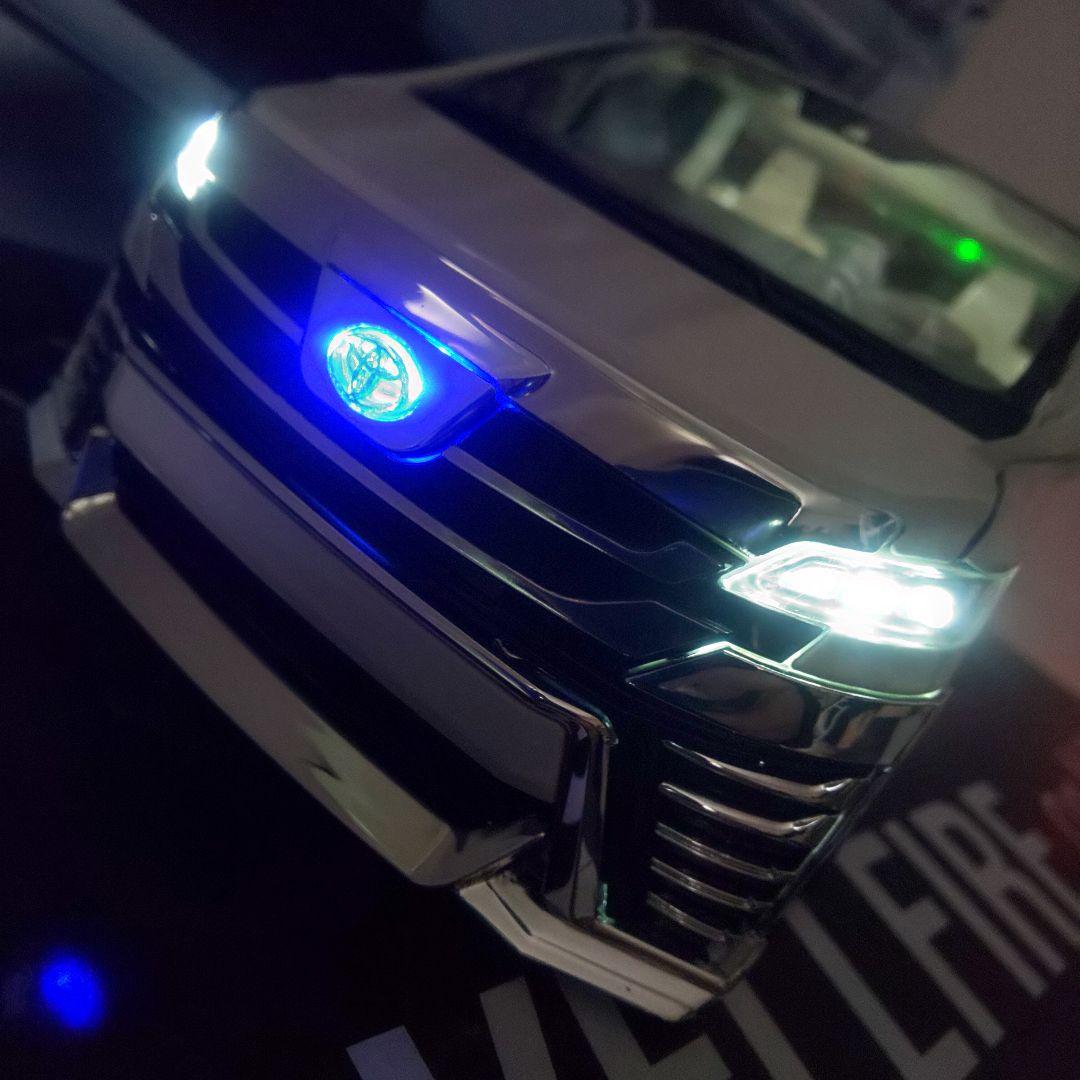 〓katsu〓30後期ヴェルファイア カスタム〓1/18スケール〓