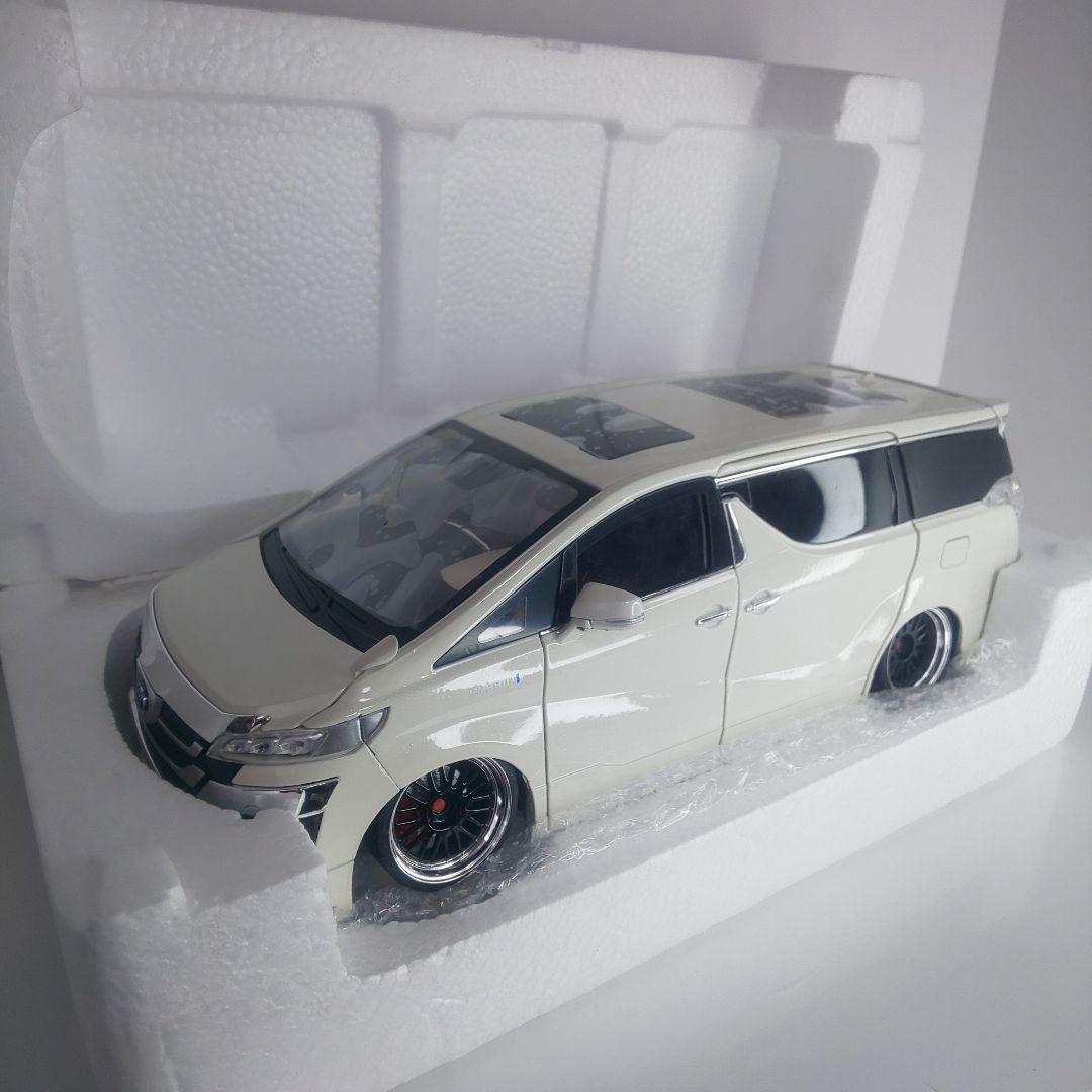 〓katsu〓30後期ヴェルファイア カスタム〓1/18スケール〓