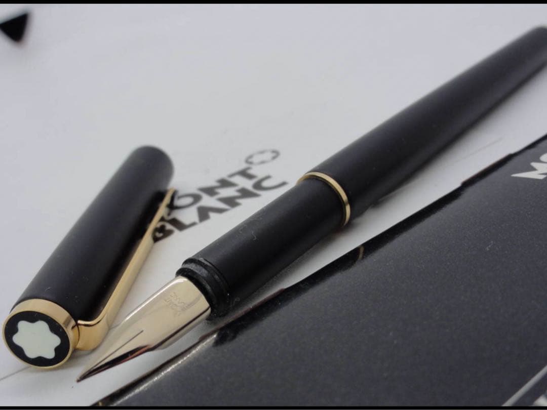 モンブラン　★世界中でファンの絶えない逸品SラインNo2118ブラック＆ゴールド