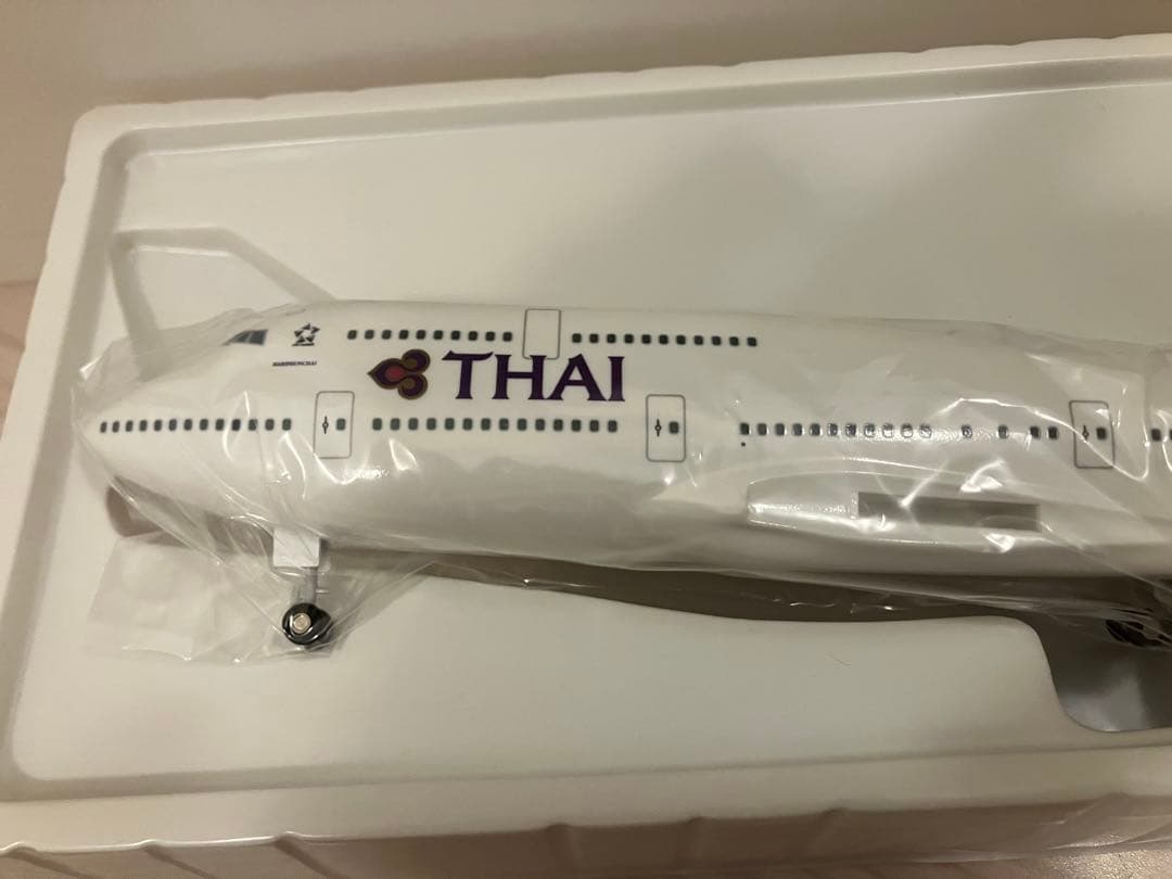 SKY MARKS タイ国際航空B747-400 1/200