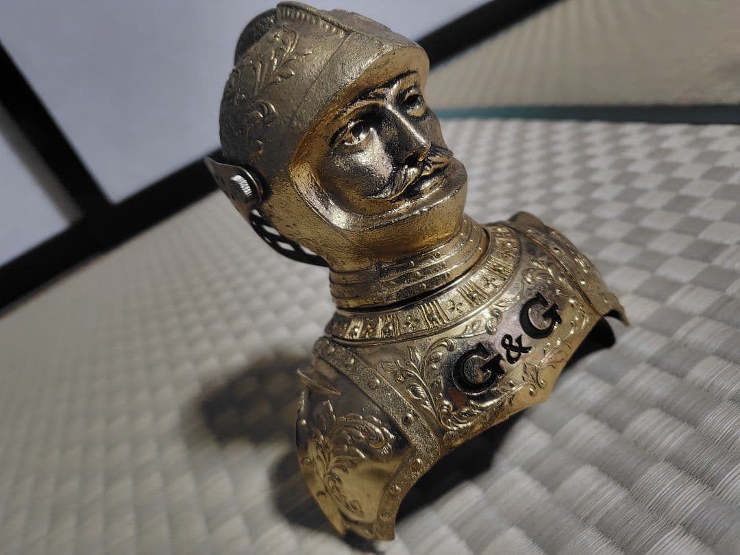 NIKKA WHISKY GOLD & GOLD 騎士ボトルカバー