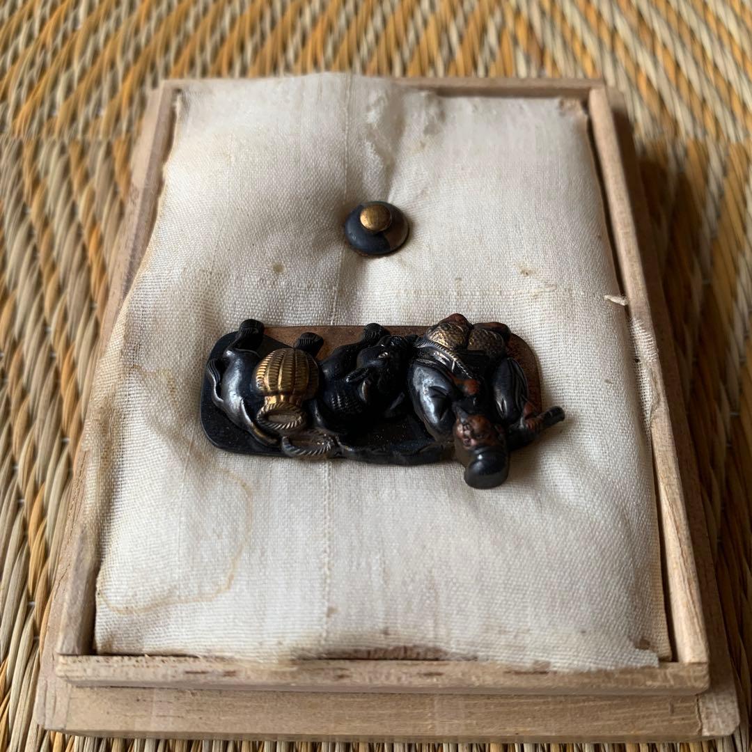 金工 目貫 前金具 赤銅 牛引 戎 金張 木箱 未使用