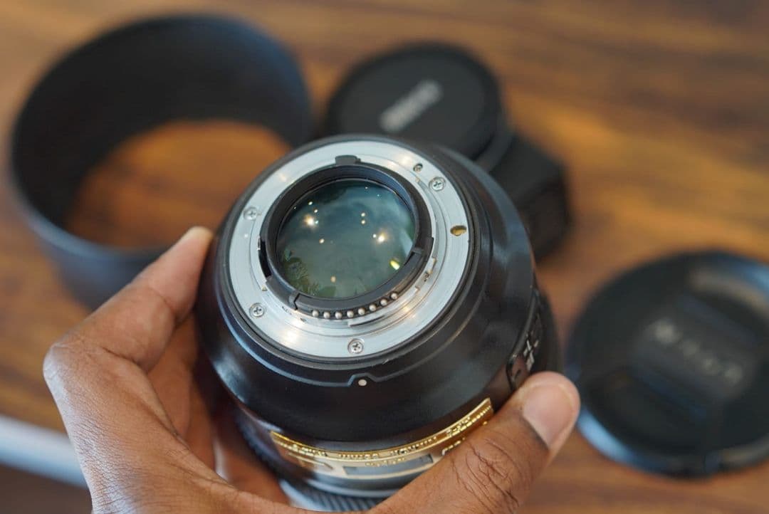 レンズ(単焦点) Nikon 85 mm f1.4 nano