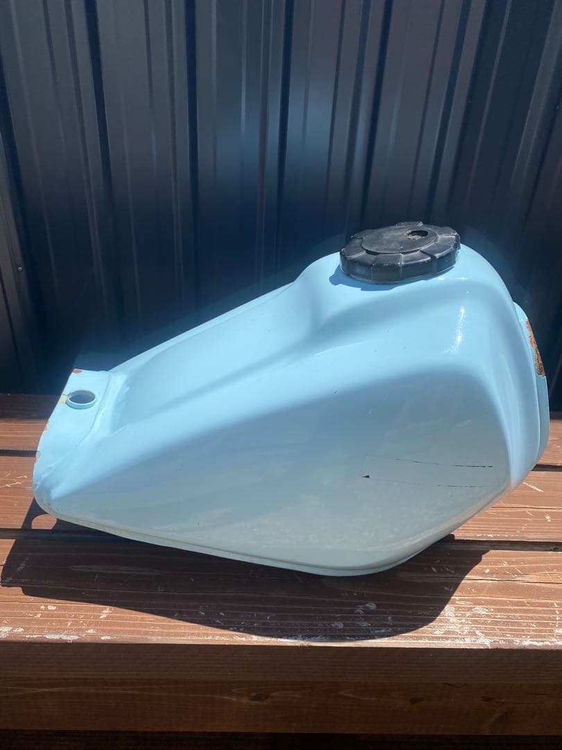 YAMAHA TW200 ガソリンタンク