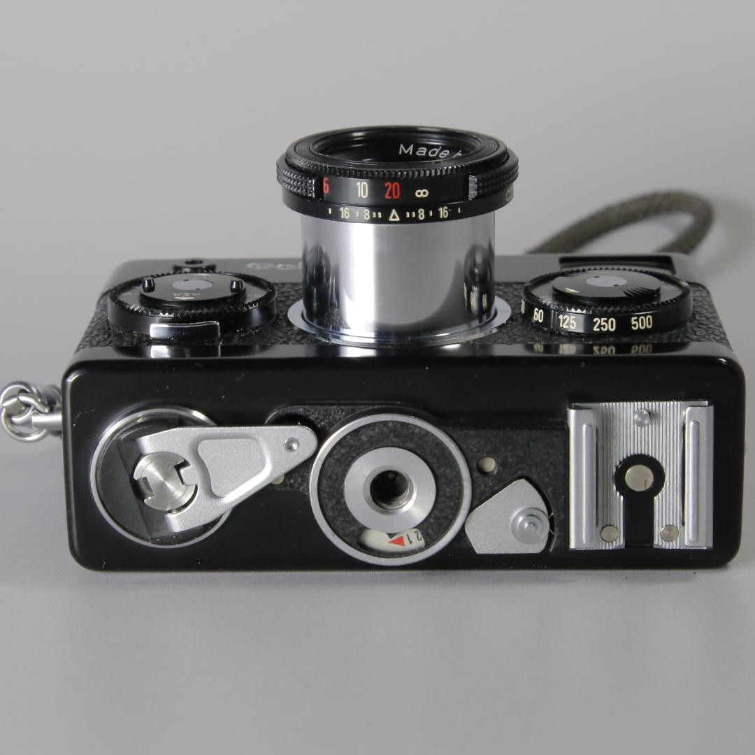 ☆完全動作☆美品☆ローライ35　ROLLEI シンガポール　＃143