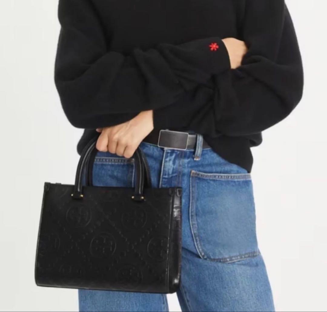 トリーバーチTモノグラム トップハンドル エンボストート 黒