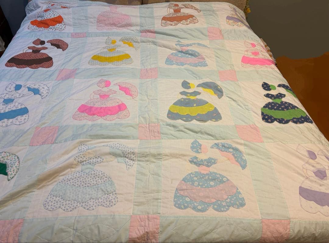 【リメイクにもオススメ】希少　アメリカンヴィンテージキルト　　かなり大きめサイズ