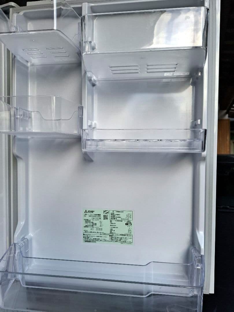 専用です三菱 ノンフロン冷凍冷蔵庫 MR-B46E-W　2020年製　5ドア