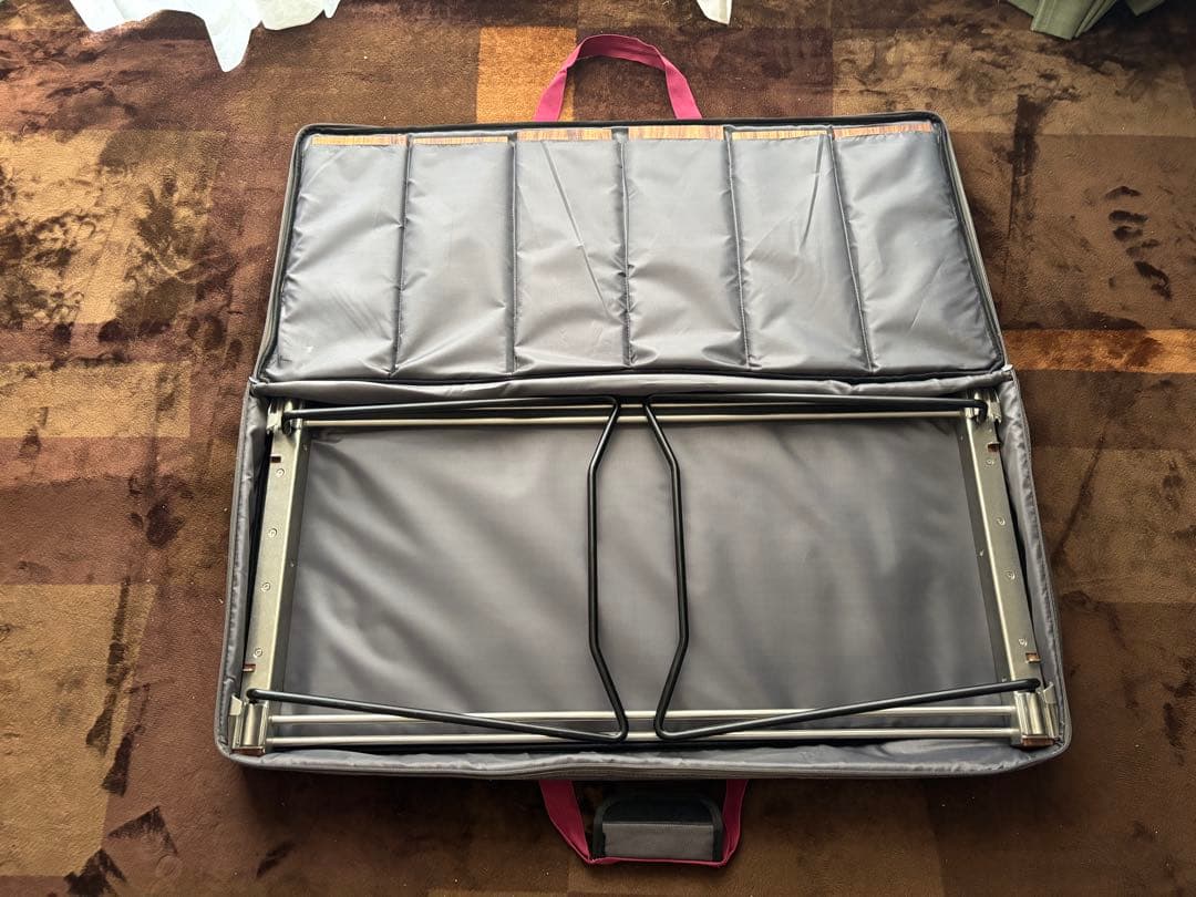 【美品】TNR camping IGTスリム 互換 アウトドアテーブルです。