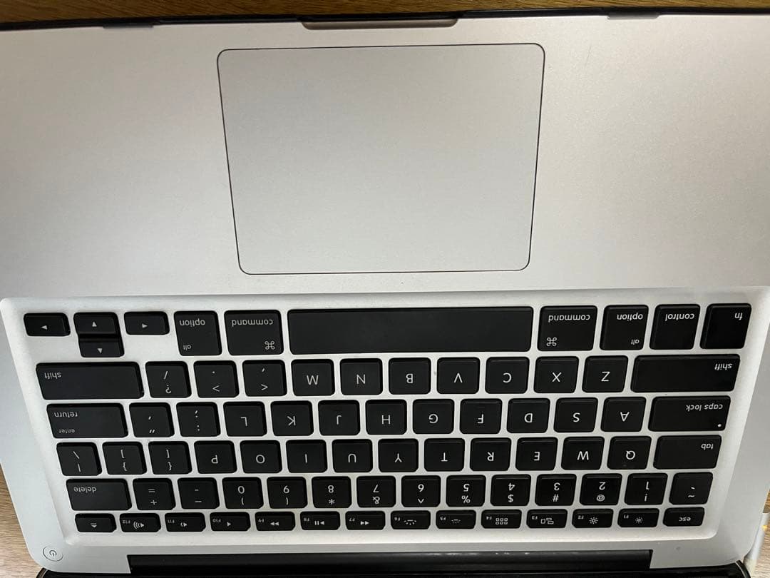 MacBook本体 MacBook Pro (13-inch, Early 2011)  A1278