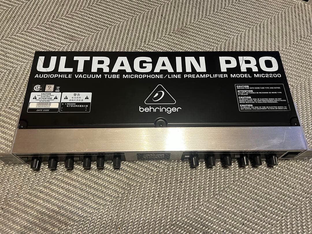 behringer ULTRAGAIN PRO MIC2200 マイクプリアンプ