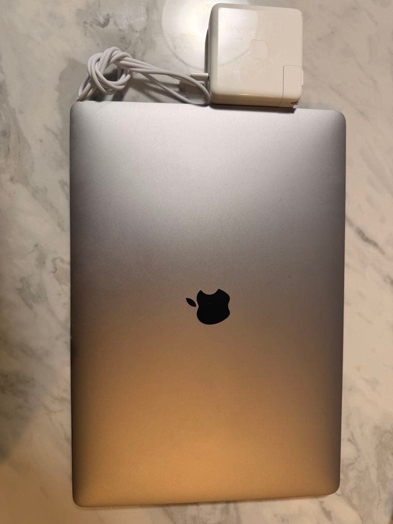 MacBook Pro 15 2019 i7 16GB 256GB 純正AC付