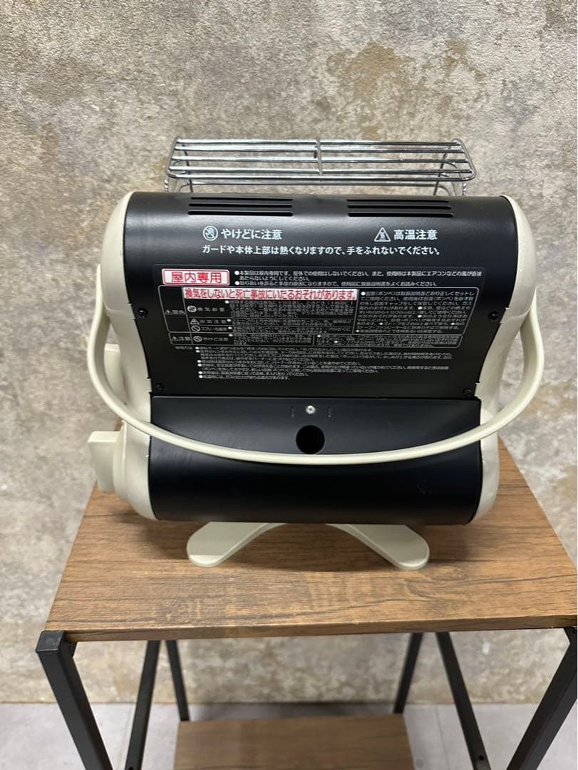 Iwatani イワタニ カセットガスストーブ ヒーター ポータブル