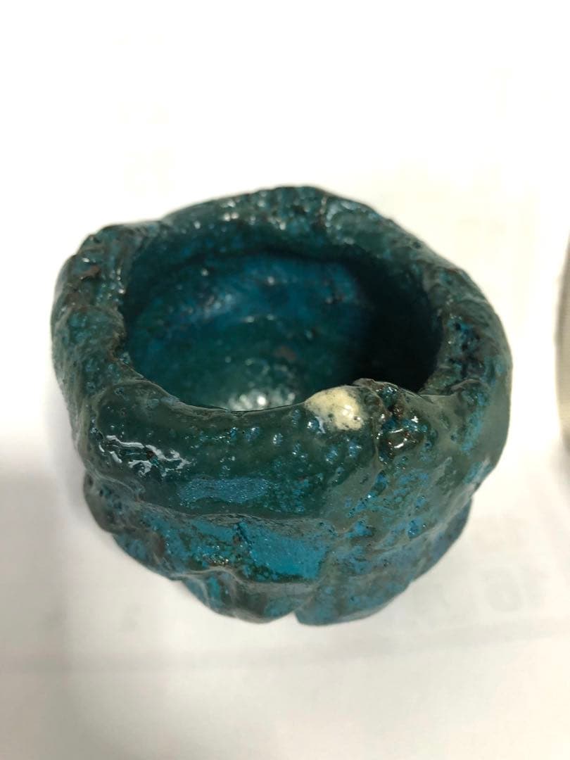 いい仕事していますよ、藍色で有名な陶芸家さんのぐい呑み