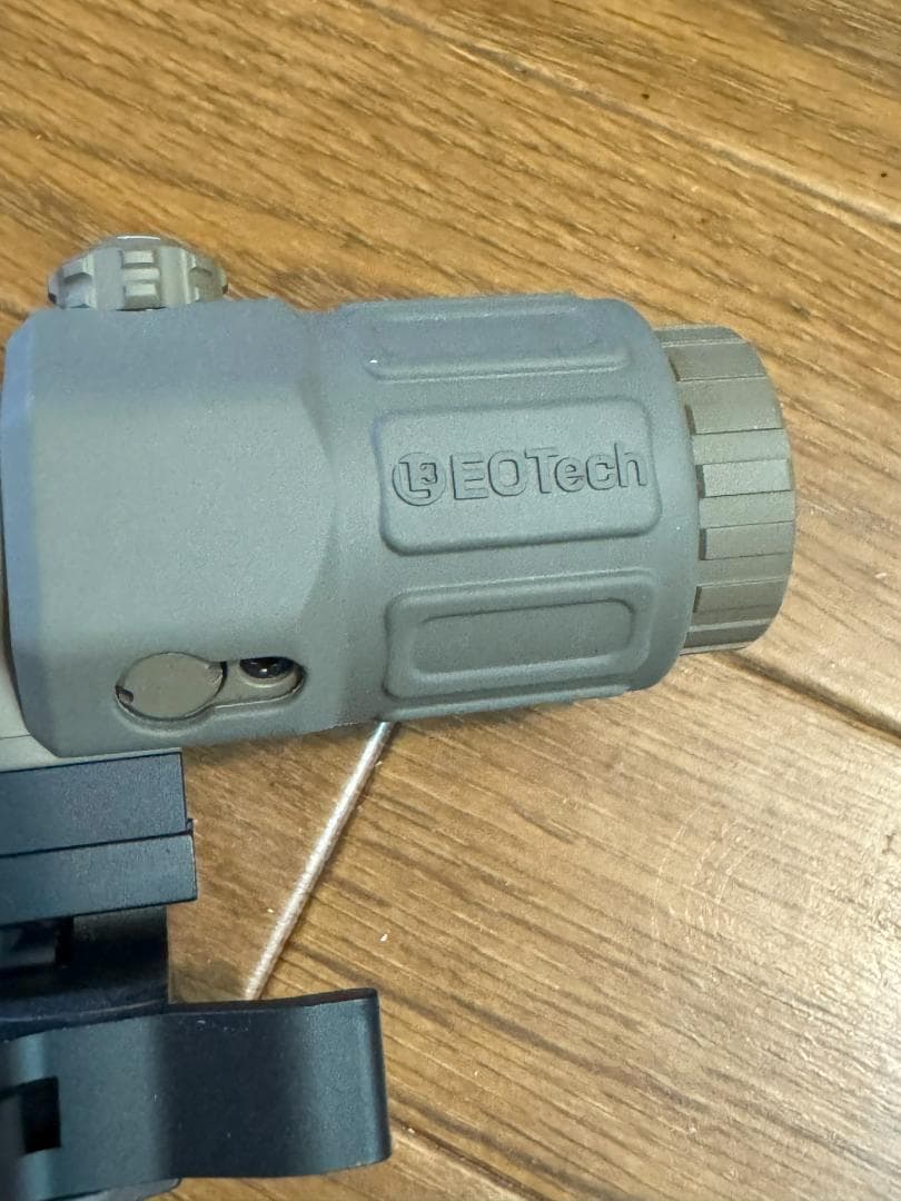 Evolution Gear製 G33 マグニファイア レプリカ　イオテック