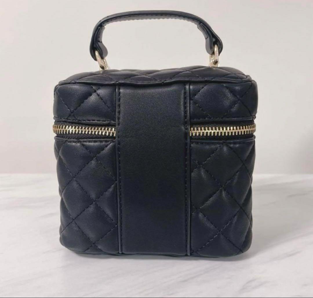 Darich キルティングスクエアミニバッグ