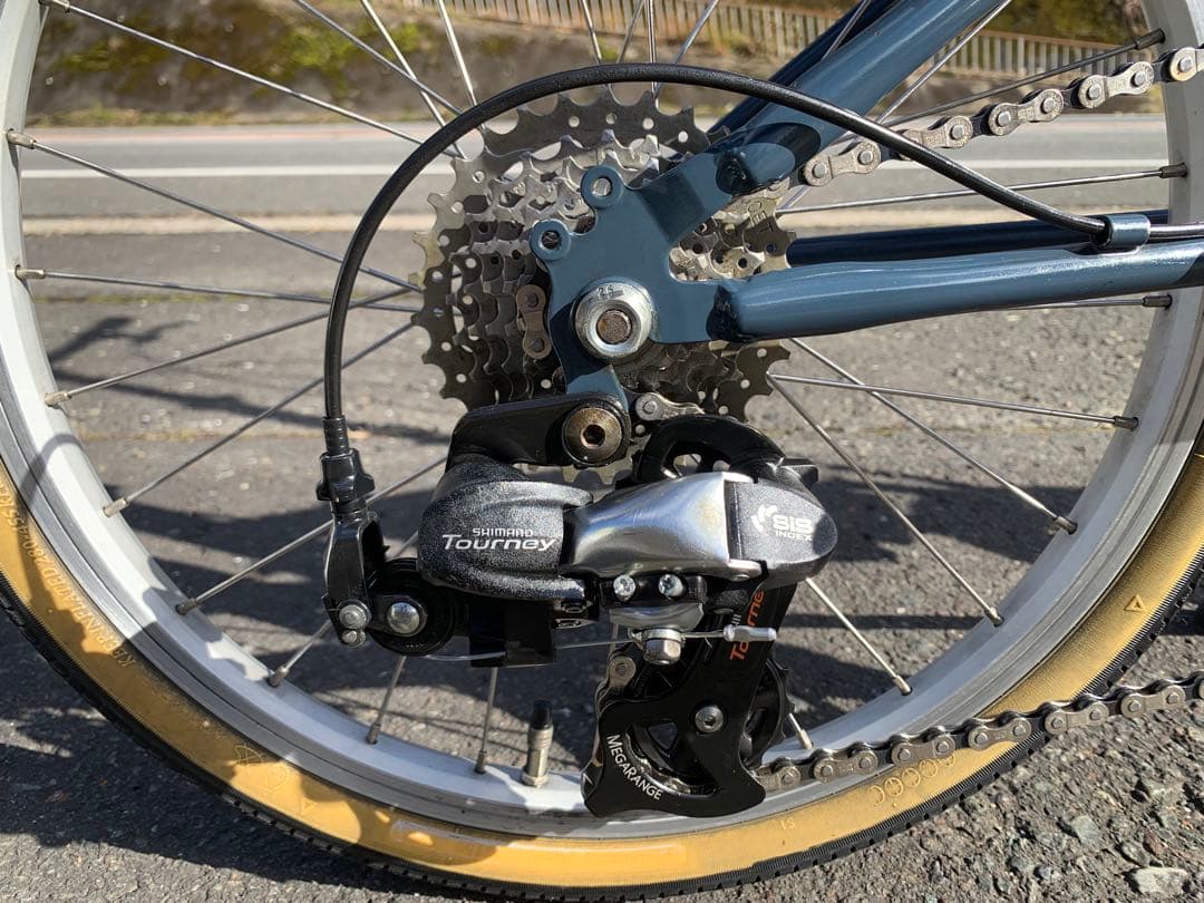 【即乘】送料無料 DAHON 折り畳み自転車 D7ミニベロ 7速小径車20インチ