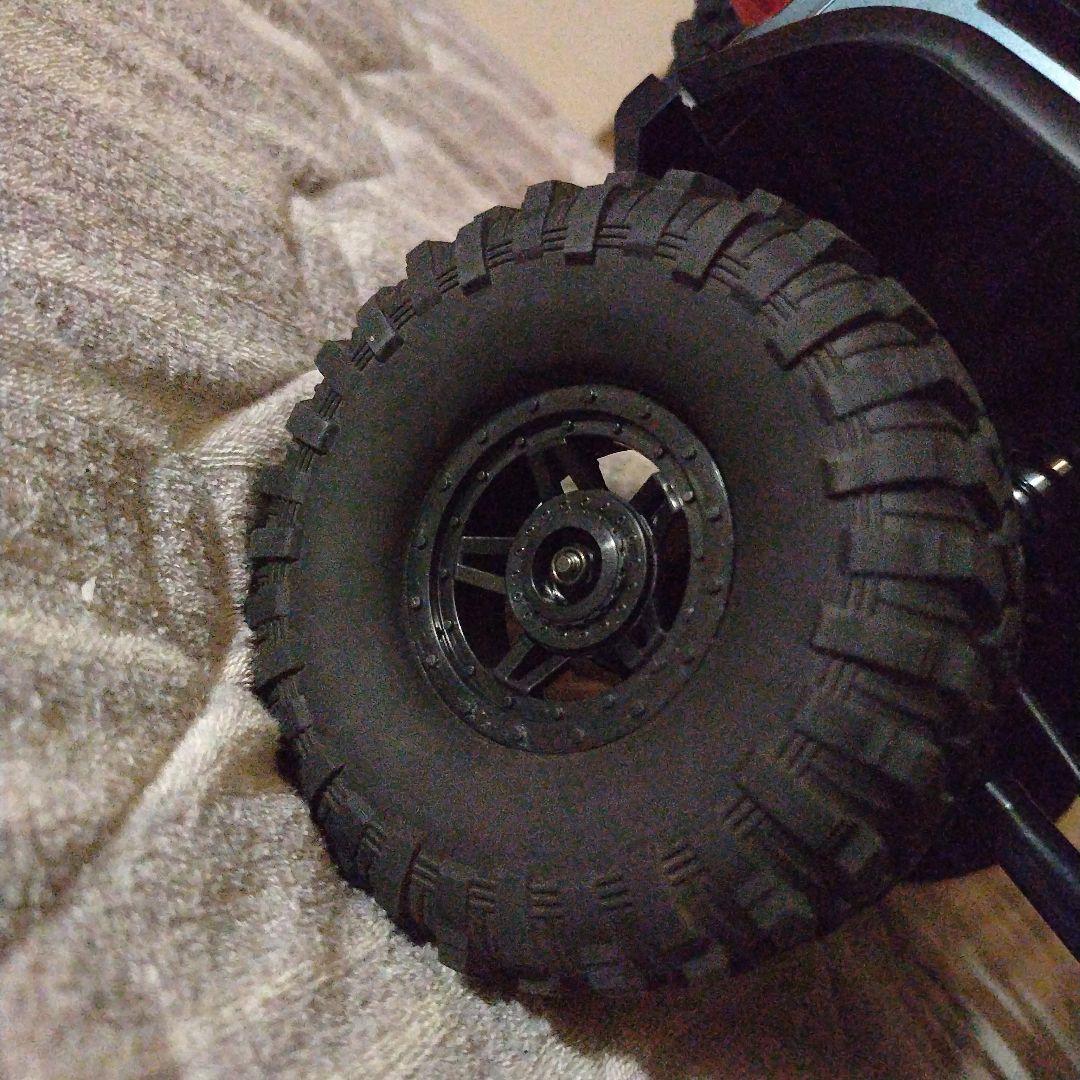 J*B様 HB r1011 オフロードRCカー LEDライト付き1/10【動作確