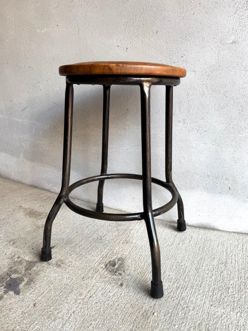 キヨミ　old maison オールドメゾン　スツール　アンティーク