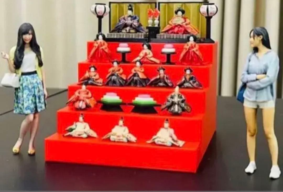 ミニチュア★ひな人形フルセット★フィギュア★1/64★リーメントに★ドールハウス