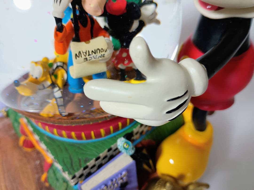 ディズニースノードーム オルゴール