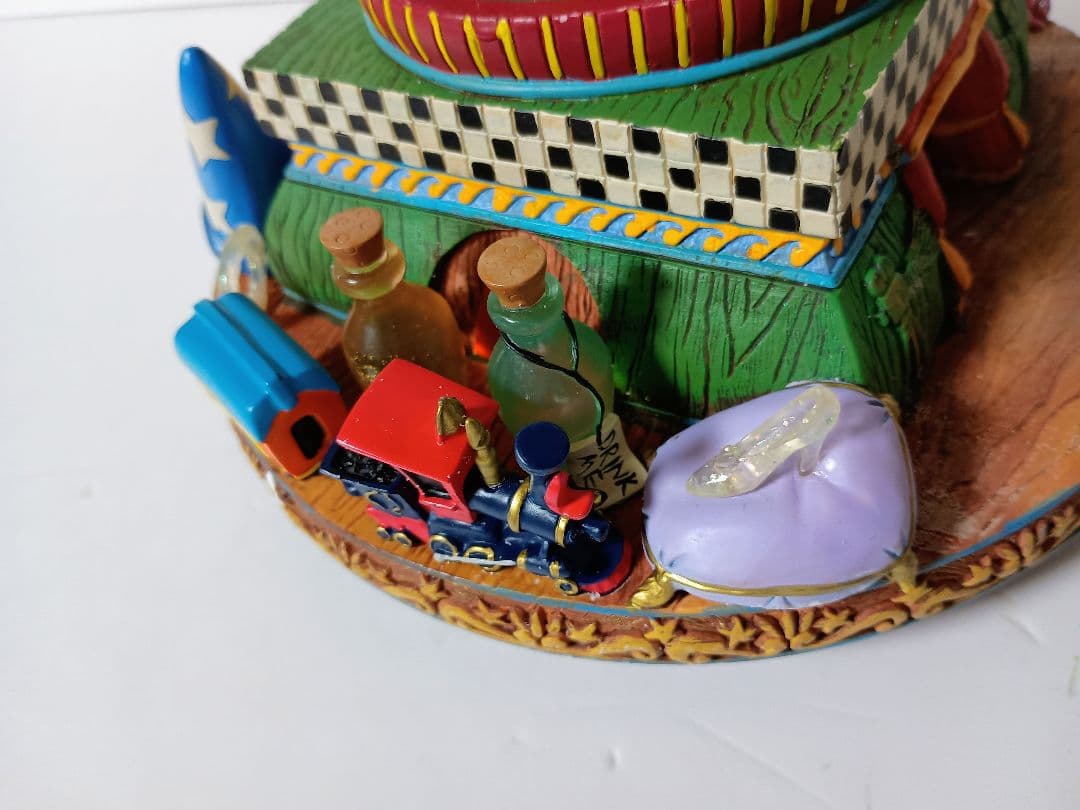 ディズニースノードーム オルゴール