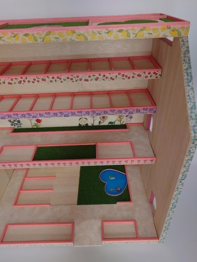 トミカ木製手作り駐車場（スモ－ルピンク）SP04