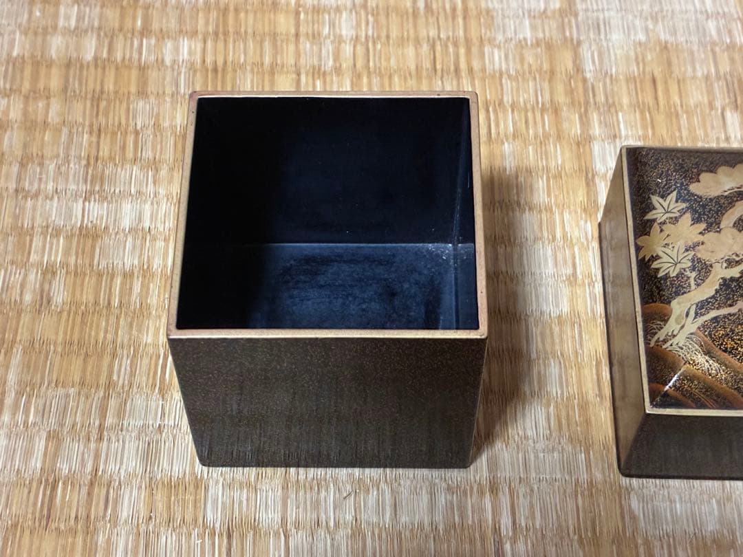 漆器 金箔 松と紅葉 蒔絵 梨地 小箱 小物入れ 時代物