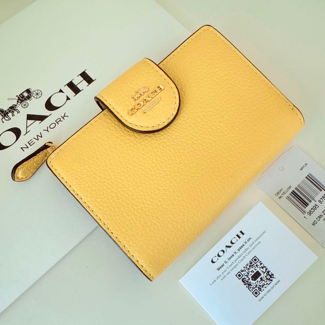 COACH コーチ　折り財布　イエロー　黄色　二つ折り財布
