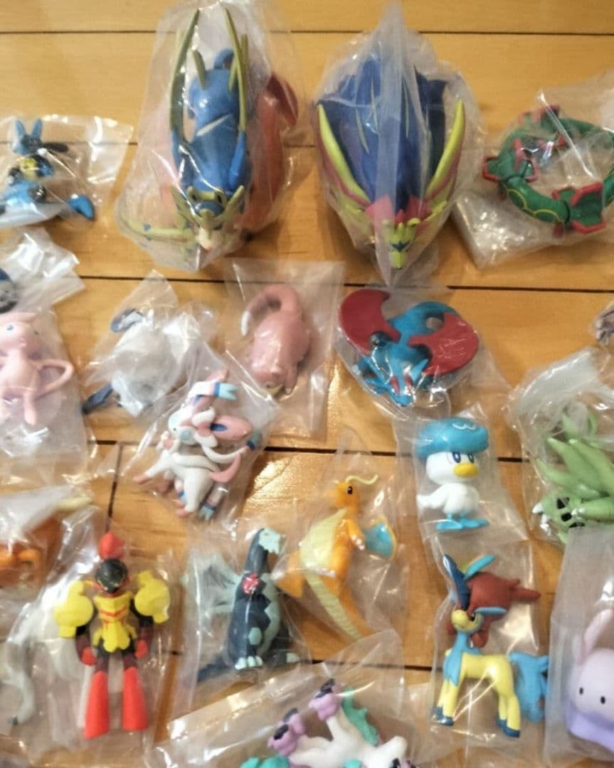 ポケットモンスター　モンコレ　148体　大量まとめ売り！