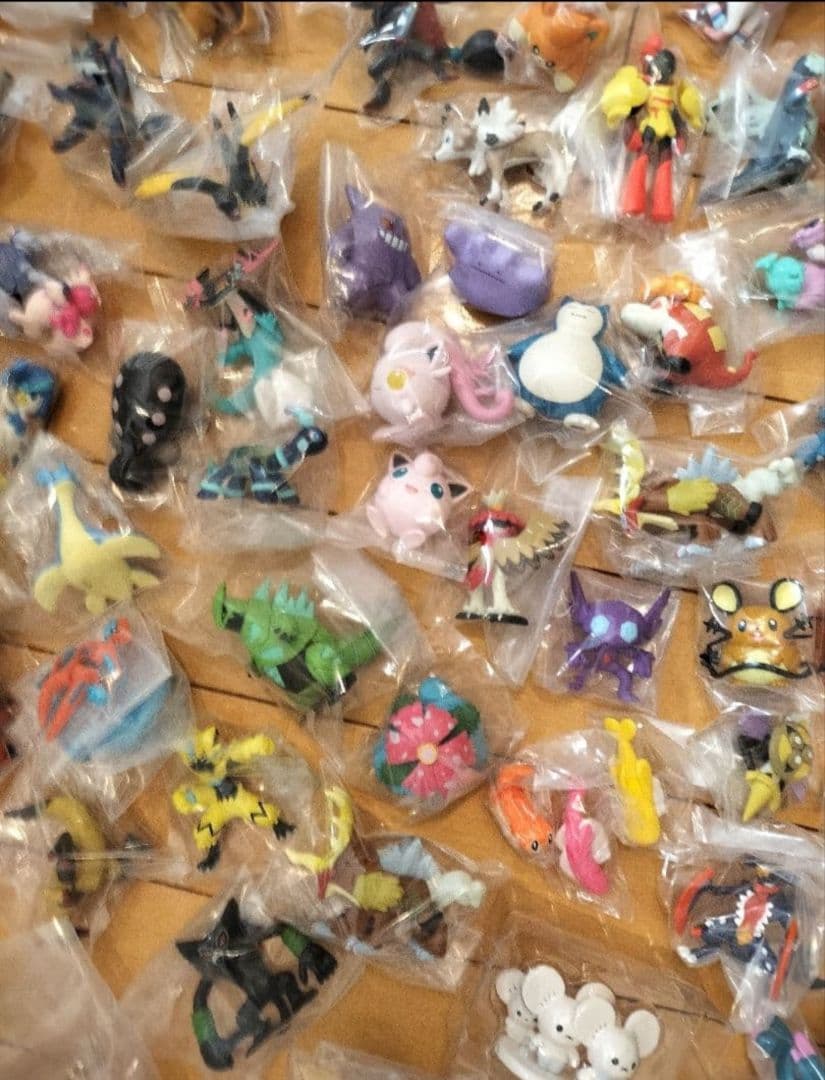 ポケットモンスター　モンコレ　148体　大量まとめ売り！