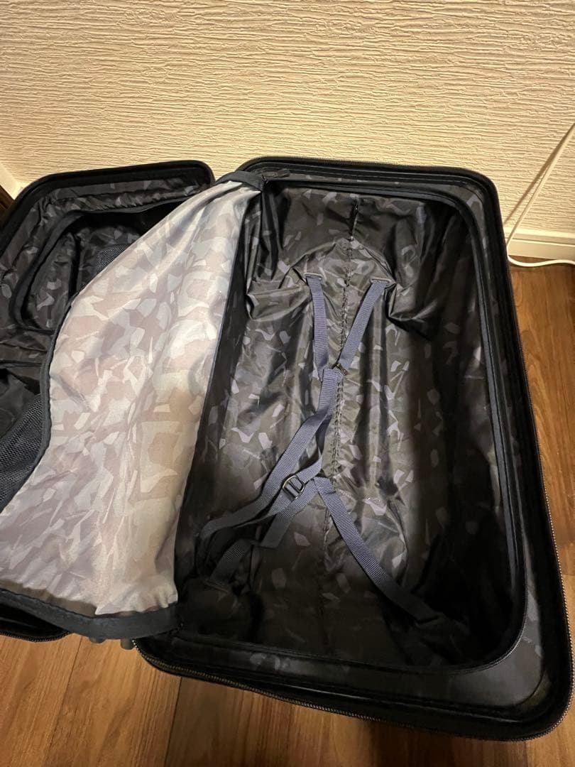 イノベーター　スーツケース キャリーケース　大型　75L ネイビー