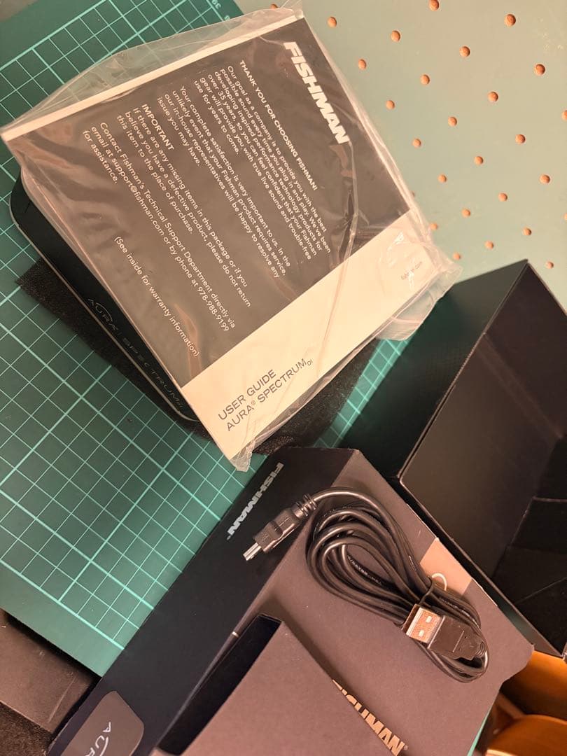 FISHMAN AURA SPECTRUM DI プリアンプ