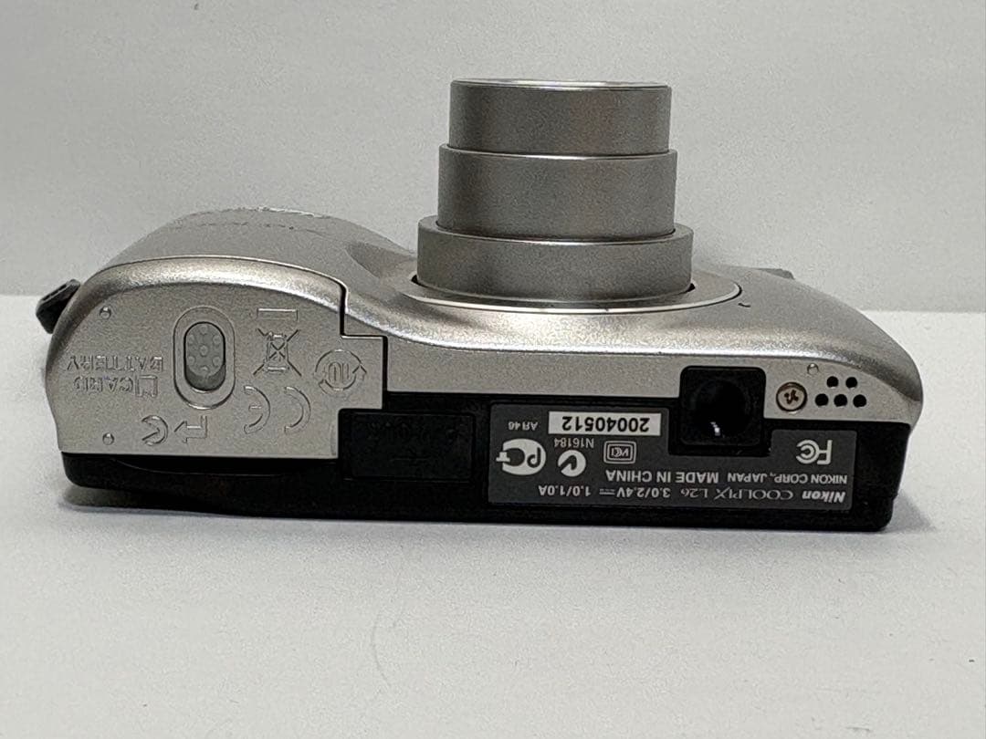 Nikon COOLPIX L26 コンパクトカメラ コンデジ デジカメ 外箱有