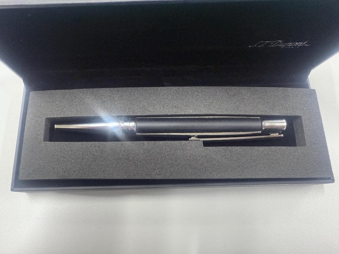 ✨【S.T. DUPONT デフィ ボールペン ブラック×シルバー】✨