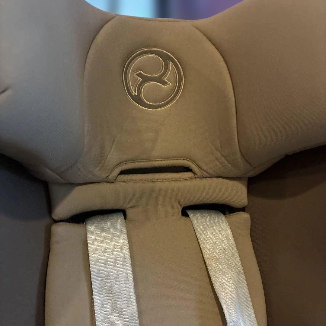 サイベックス　シローナsirona cybex ISOFIX チャイルドシート