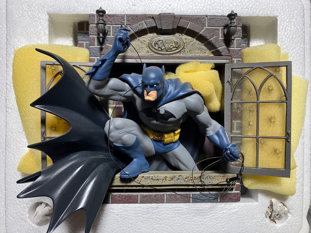 ＤＣダイレクト バットマン ゴッサムシティ ストーリーズ スタチュー