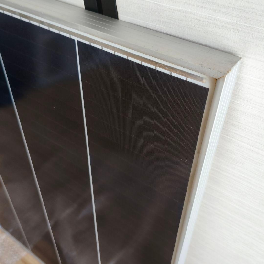 ソーラーパネル　110W　12V　サンパワーセル搭載モデル　キャンピングーカー