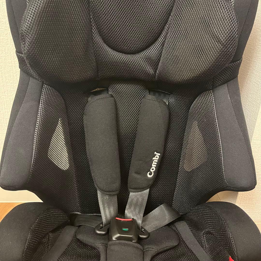 【美品】 コンビ ジョイトリップ エアスルー GG ブラック ジュニアシート