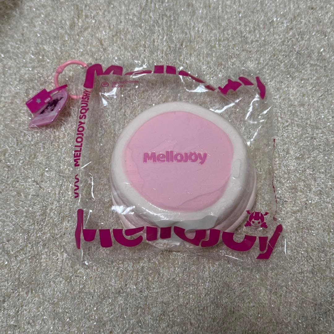 Mellojoy 贅沢スフレ ストロベリー