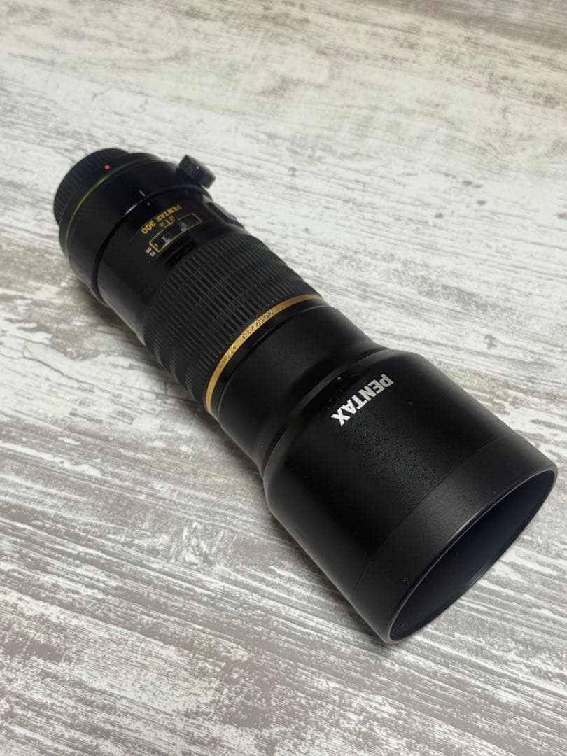 PENTAX DA★ 300mm F4 ED [IF] SDM DA300F4